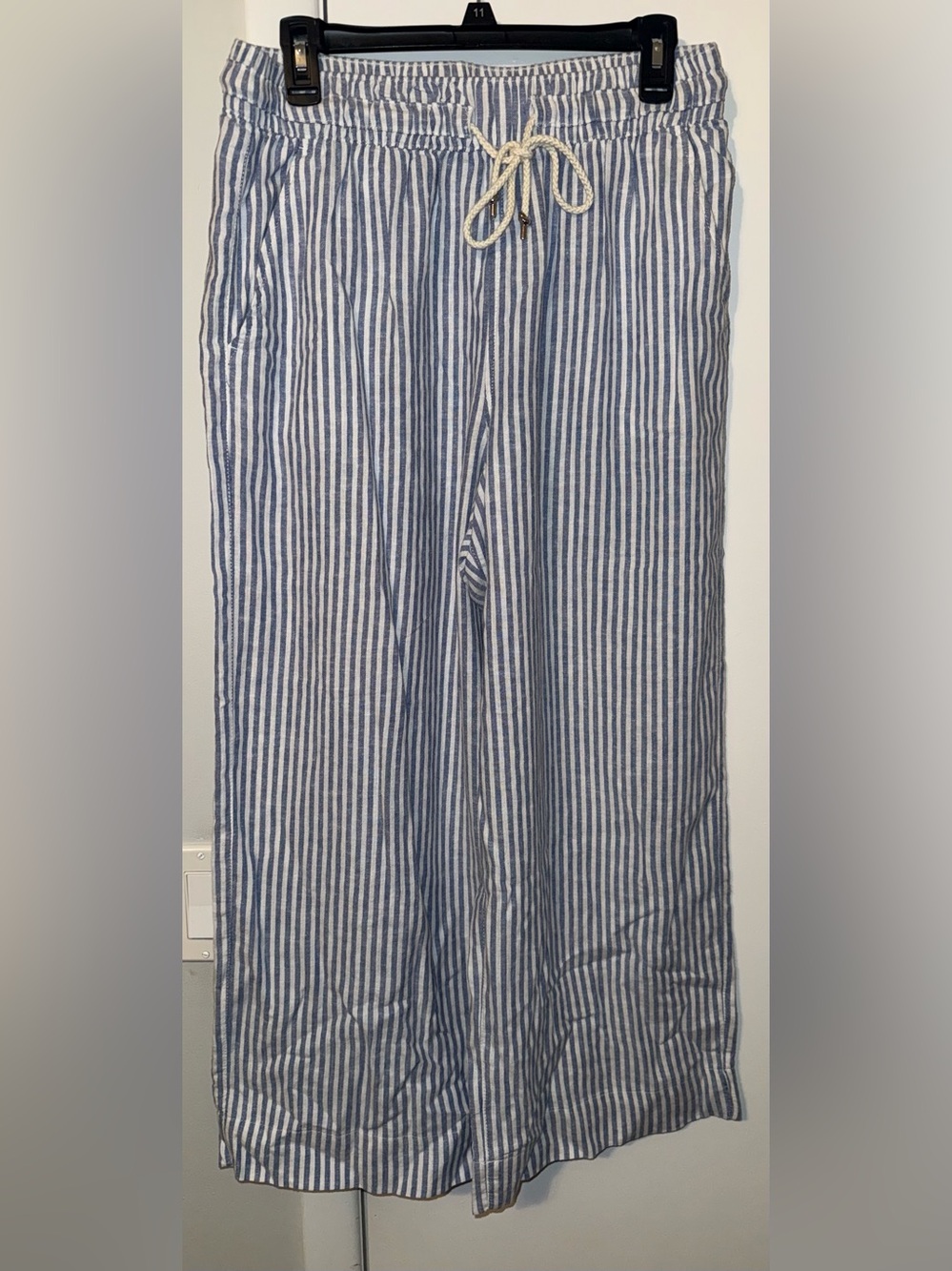 Tahari Blue and White Striped Drawstring Pants